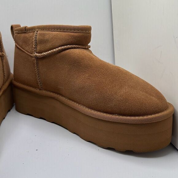 CUSHIONAIRE Women's Genuine Suede pull on platform boot +Memory Foam 9 CHESTNUT - Picture 6 of 7